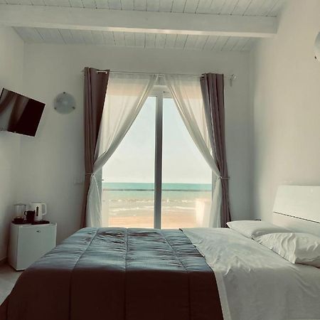 Carfagnini Rooms Termoli Exterior foto